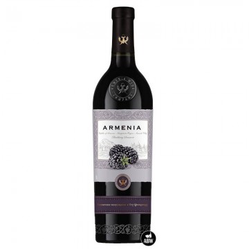Armenia wine blackberry semisweet 115 alc